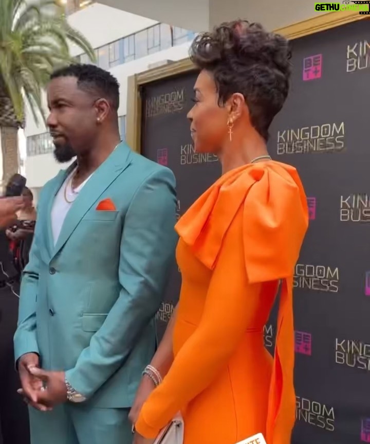 Michael Jai White Instagram - Last night with my wife @iamgillianwhite 😍 attending the premiere screening of my new show #KingdomBusiness. Blessed to be a part of such a stellar cast and crew who feel like family. Thank you @devonfranklin @drhollycarter @kirkfranklin for giving me the opportunity to play a role that is so much like who I truly am. 🙏🏾 #kingdombusiness @betplus @bet @officialkingdombusiness