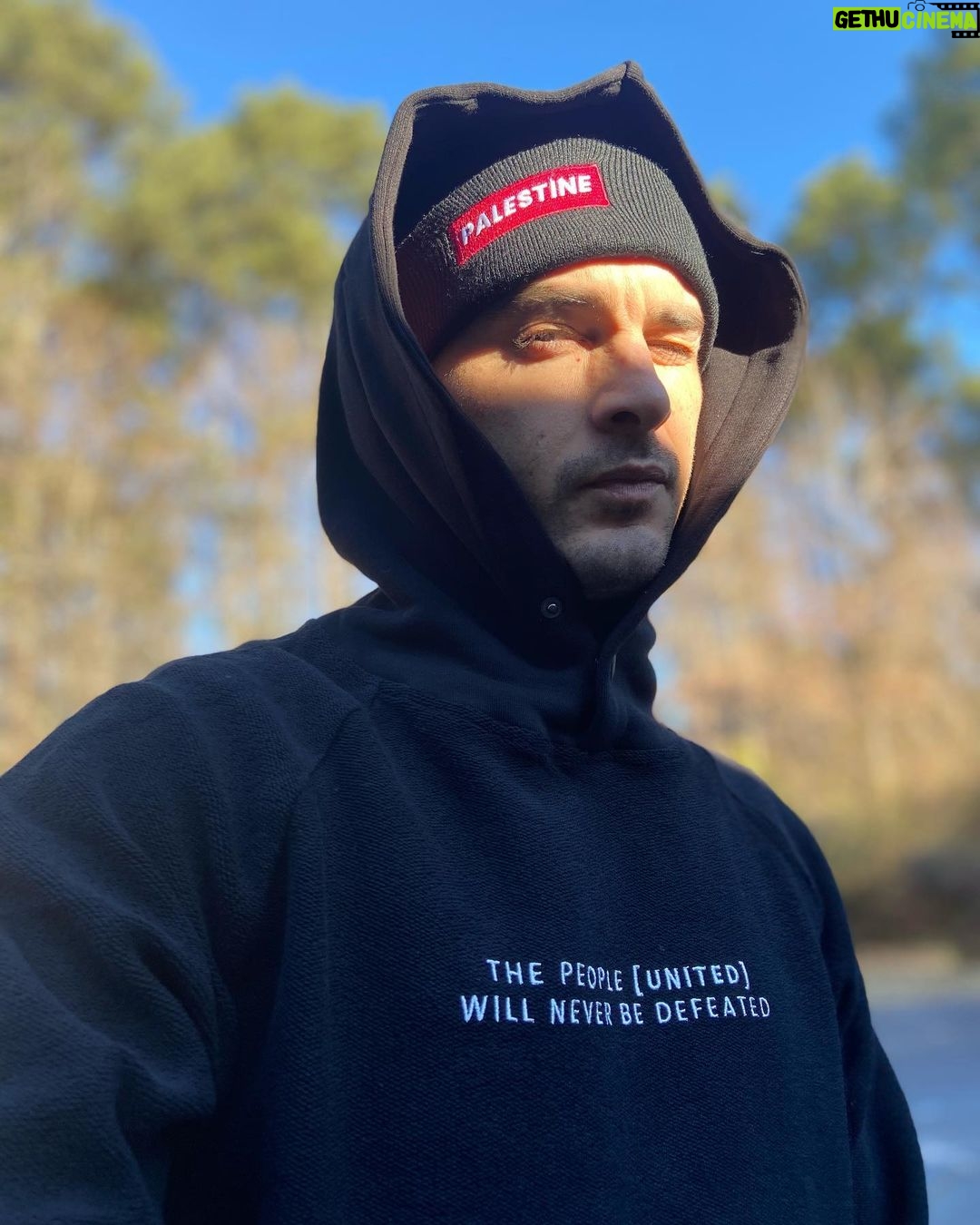 Michael Malarkey - 40.5K Likes - new @paliroots collection is 🔥