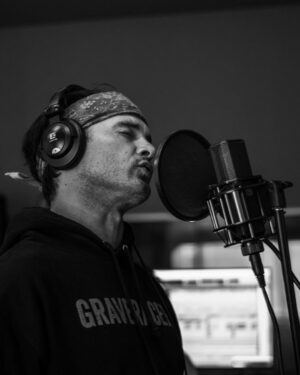 Michael Malarkey Instagram - My new song #ThunderAtSea is out now and comes from my forthcoming EP #STRAYS out in March. I recorded this selection of songs at @strongroom.studios in London with @dustindooley this past summer and can't wait to play them on the road in March! Shoutout to my new pal @storrymusic for her haunting soprano contribution to this track x

THUNDER AT SEA 

out fades the day
at the point of no return
got a wolf by the ears
and a blister on my thumb
i savour the way she looks at me
that terrible gaze
thunder at sea

damn hunger

undone and done
as we shake the family tree
all rattle and roll
under calm confetti leaves
i’ve looked at death right in the eyes
and i was looking at me
thunder at sea

i feel it all
inside these walls 
where spiders crawl
keep calm and carry me

nowhere but here
in the clutch of reckoning
i feel the slip
and my knuckles start to bleed
no other way to keep the peace
tear pieces from me
thunder at sea

damn hunger

i feel it all
inside these walls 
where spiders crawl
keep calm and carry me

x