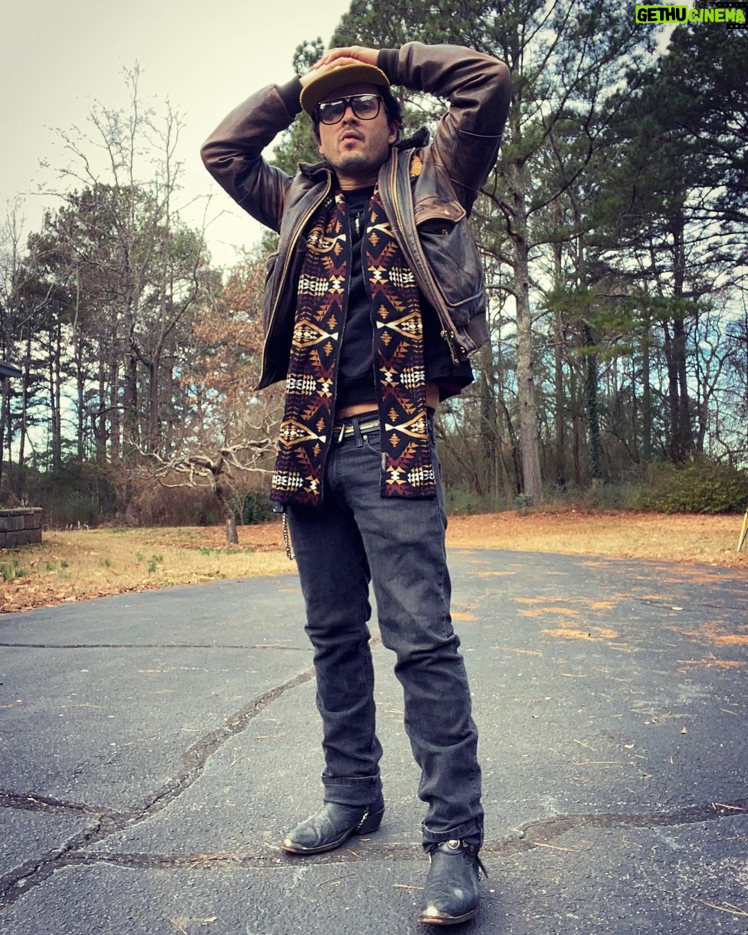 Michael Malarkey - 48.8K Likes - leaf blowers are hell