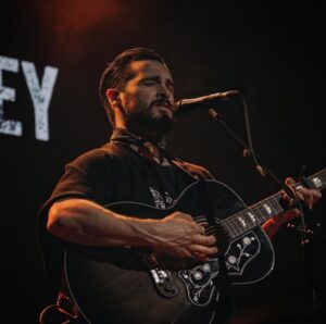 Michael Malarkey Instagram - uk tour w @leralynn THIS JUNE

4.6 london, uk @thejazzcafe 
5.6 birmingham, uk @hareandhoundsbrum 
6.6 manchester, uk @deafinstitute 

gotta say…i’m very excited about these shows; lera and her band cast fuckin SPELLS. gonna blow yer minds. honoured to be opening the shows, but also just so stoked to watch them do their thing after! grab yer tix now via link in lera’s bio x

📷 @evgenia_g