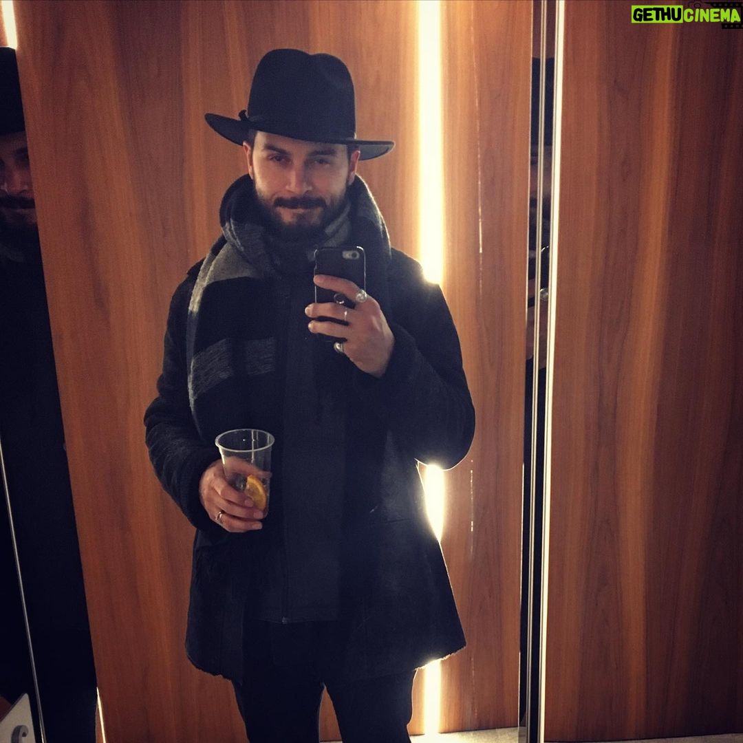 Michael Malarkey - 33.8K Likes - orange you glad i didn’t say banana