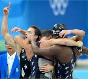 Michael Phelps Instagram - One of my favorite races😍😍
15 years ago 😳🤪
🇺🇸 4x100 free relay 2008
