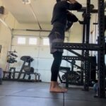 Michael Phelps Instagram - One max. 230 One fail. 240 Til next time front squats 🤪…. Thx keendog @kkrirsh