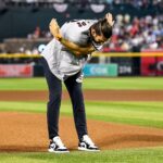 Michael Phelps Instagram - @m_phelps00 throwing out a first pitch in a way only Michael Phelps could. Chase Field