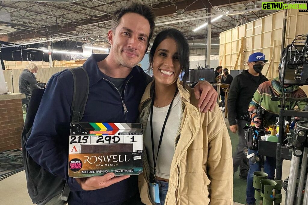 Michael Trevino Instagram - Tonight my first time directing an episode of network television airs! It’s been a journey to get to this point in my career and I couldn’t be more grateful for the opportunity. Thank you Warner Bros Television, CW, and Amblin Entertainment for supporting me. Forever thankful to Carina Mackenzie, Chris Hollier, Lance Anderson and Suzanne Geiger for trusting me and having my back not only with this episode, but with everything it took to get here. To Leah Longoria & Onalee Hunter for writing one of our biggest episodes that challenged me in every way. You guys are the best. And to my cast and crew…. You guys really showed up and gave me everything. Thank you for being there for me and helping me along the way. i owe you! Roswell, NM at 8/7c on The CW