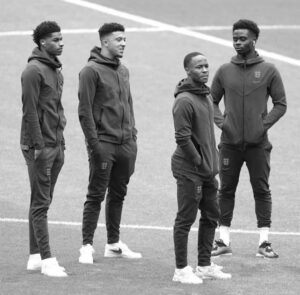 Micheal Ward Instagram - I stand with my guys ✊🏾 the mandem gave it everything they had…fuck the racists 🖕🏾