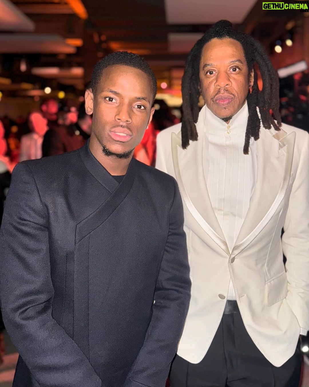 Micheal Ward Instagram - @bookofclarence premiere was a mad one…12th Jan is round the corner now. Praise to most high every time 🙏🏾 Academy Museum of Motion Pictures