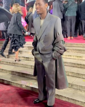 Micheal Ward Instagram - Just wul a likkle vibes a di British Fashion Awards.

Thank you @burberry @britishfashioncouncil for an amazing night.