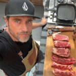 Michel Brown Instagram - Domingo proteico!! Mi deporte favorito 🥩🥩🥩🥩🥩🥩🥩