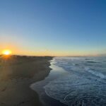 Michel Brown Instagram - Amanecerá y veremos … 🌴☀️🏍️💨🌊🏄‍♂️