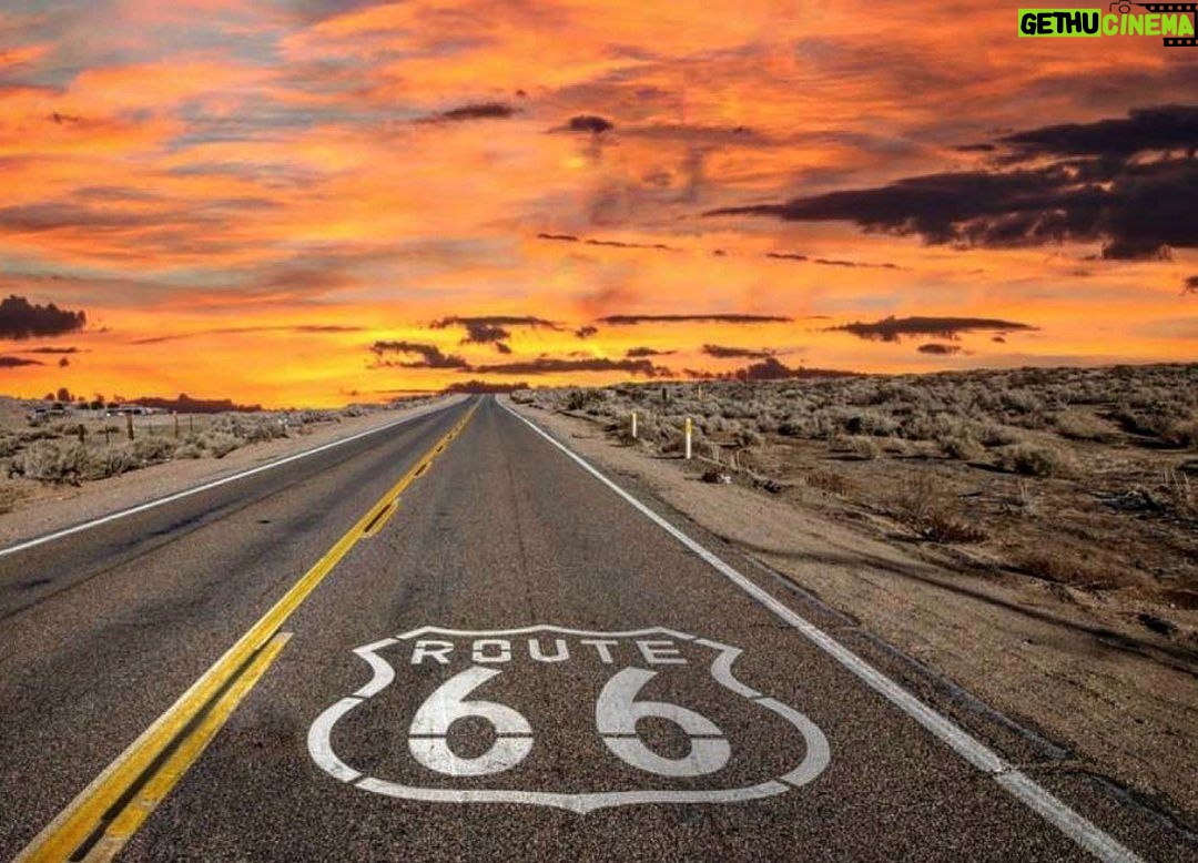 Michel Brown Instagram - Modo #route66 🏍️💨💨💨💨💨 🕥🕦🕧🕝🕞🕟
