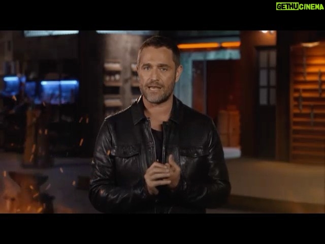 Michel Brown Instagram - Desafio sobre fuego latinoamérica temporada cinco Muy pronto por @historylatam 🇧🇷🇦🇷🇲🇽🇨🇴 por la gloria….. a quien le van ?