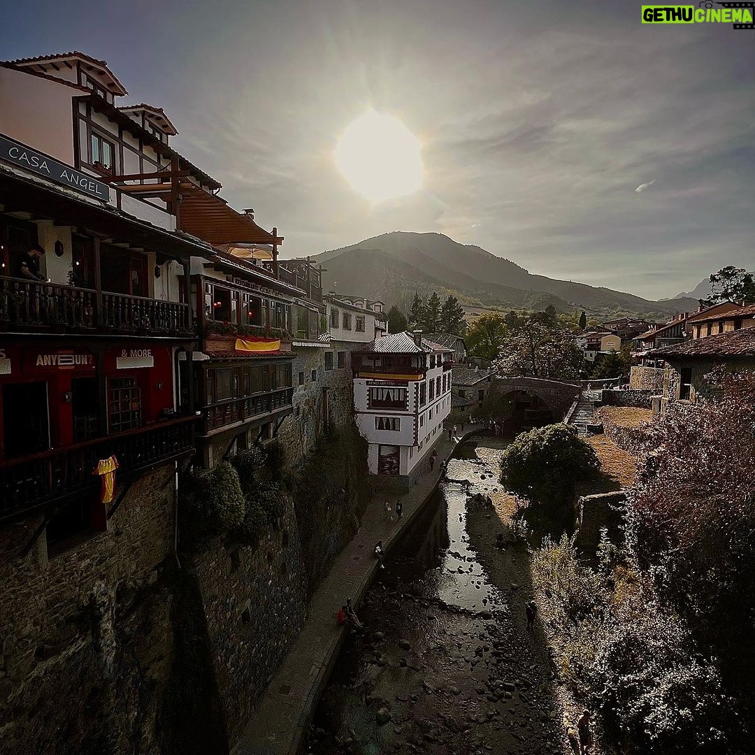 Michel Brown Instagram - Si así empieza Cantabria ….. como termina !!!!! Delicia del norte !!!!!!!