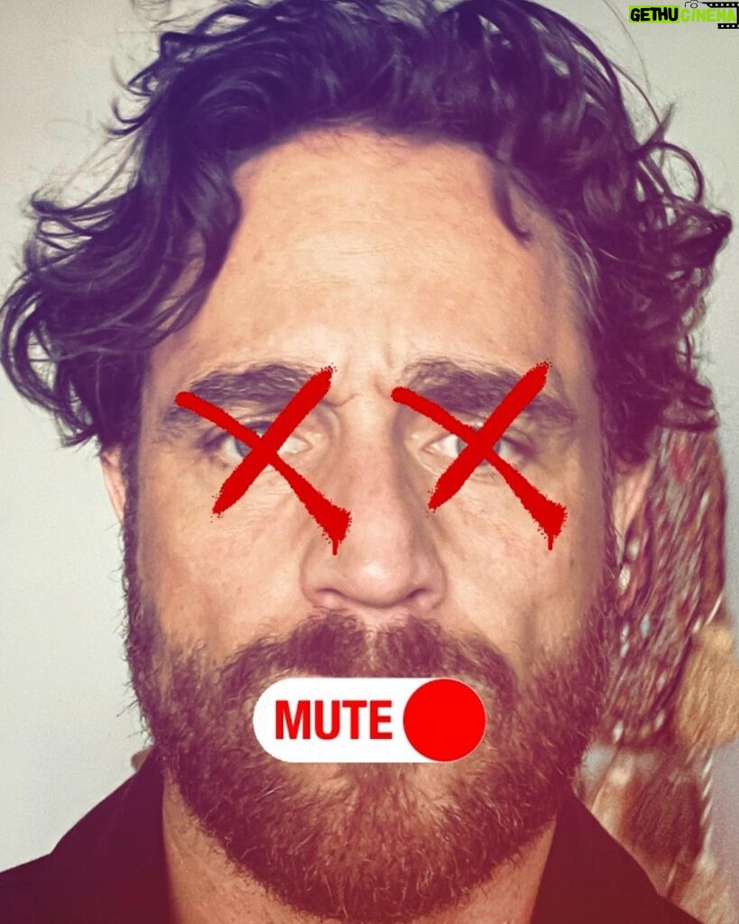 Michel Brown Instagram - Cuándo te preguntan que andas Rodando………… MUTE 🔇🔇🔇