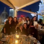 Michel Brown Instagram - Tiene pinta de ser una gran noche !!!!! @perucha63 @carosilberman @lula_duhalde @irenemagro @carolinasobe @pili_lg @laoramusica ….. no cambies nunca ❤️@dolphin_gauthier @picalagartosmad