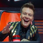 Michel Teló Instagram - Hoje começa a nova fase de batalhas no @thevoicebrasil ! Tá emocionante, vocês não podem perder. ✌🏻 #thevoicebrasil #timetelo #tvb Crédito: Globo/Léo Rosario @leorosariophotos