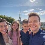 Michel Teló Instagram – Dia das crianças com os amores da minha vida! Como me sinto abençoado em celebrar esses momentos com eles. Momentos que levarei pra minha vida, no meu coração. Eu amo vocês infinitamente! 
Que Nossa Senhora abençoe todas as crianças e todas as famílias!

#diadascriancas