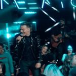 Michel Teló Instagram - eita coisa boa, turma! Qual das músicas do #RolêAleatório você gosta mais? Olha o dedin 👀👆 Meu vício ❤️‍🔥 Fuzuê 🕺🏼 Senta Caliente 🔥 Responde aqui nos comentários. #micheltelo #rolealeatorio