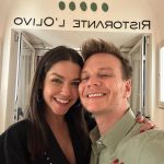 Michel Teló Instagram – Como esses dias estão sendo incríveis… do romantismo à aventura, viver esse amor com você é tão gostoso quanto as delícias que estamos vivendo (e provando) por aqui. 😋❤️ #Italia #TataEMichel #ItaliaADois