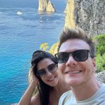 Michel Teló Instagram – Como esses dias estão sendo incríveis… do romantismo à aventura, viver esse amor com você é tão gostoso quanto as delícias que estamos vivendo (e provando) por aqui. 😋❤️ #Italia #TataEMichel #ItaliaADois