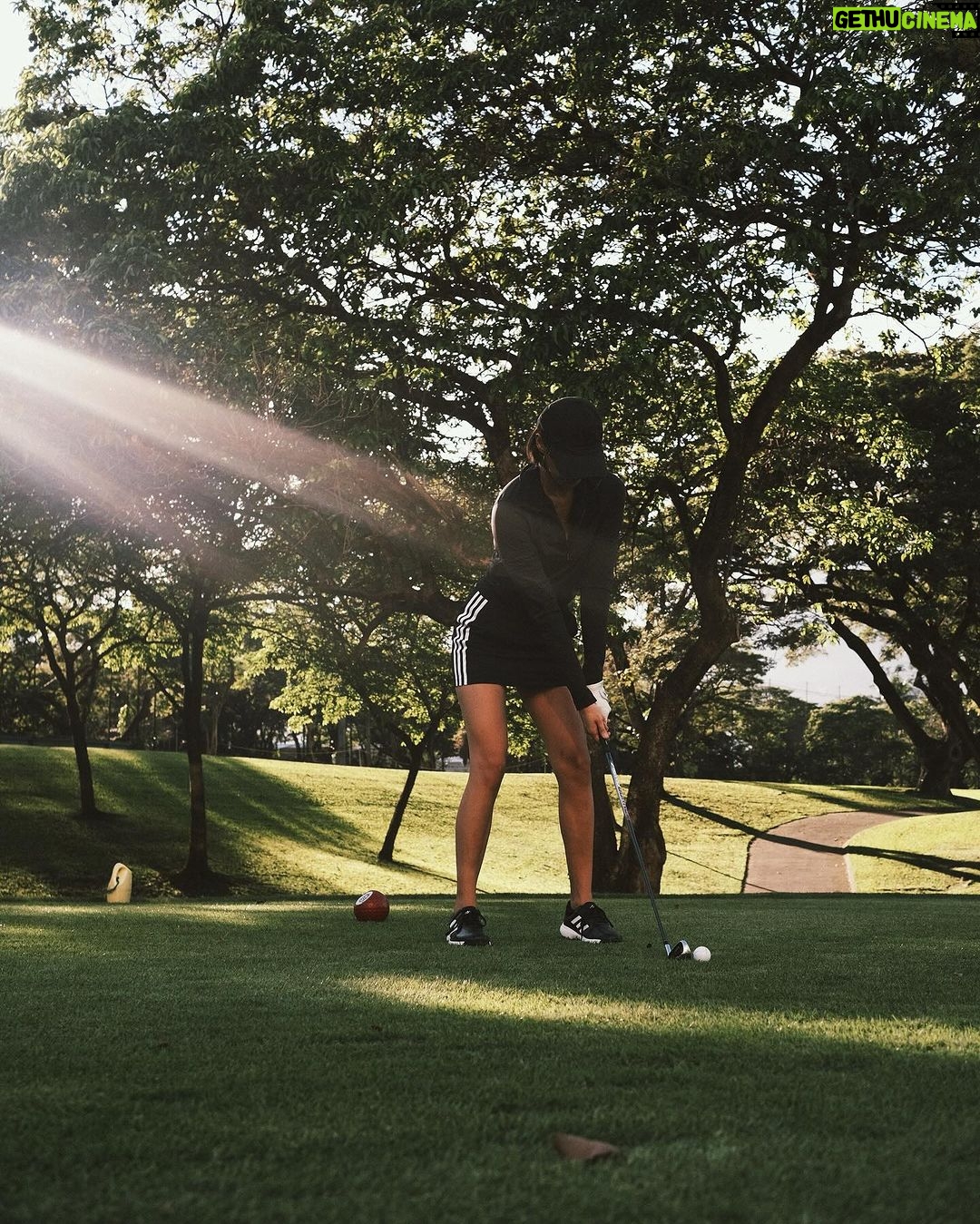 Michelle Dee Instagram - A little bit of FOREplay before #2024 begins ⛳️(get it, get it?) ✨