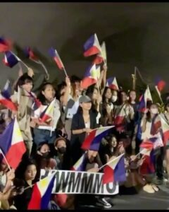 Michelle Dee Instagram - Feels good to be back home. 🇵🇭 with or without the crown, all of you made me feel like I was a winner. Last night was so overwhelming! All I could feel was so much love and support from all of you. It was definitely not an easy road to get to this point but everything was well worth it! Madami pa tayo pagdadaanan and I can’t wait to bring you along the ride with me. 🖤 mahal na mahal ko kayo #FILIPINAS Maraming Salamat. 🙏🏻🇵🇭 sobrang nakakataba ng puso 🥹 I can’t wait to see you all soon at the parade! (credits to the owners) #michelledee #mmd #mmdverse #wmmmo #DEEPATAPOS #dee5tiny Philippines