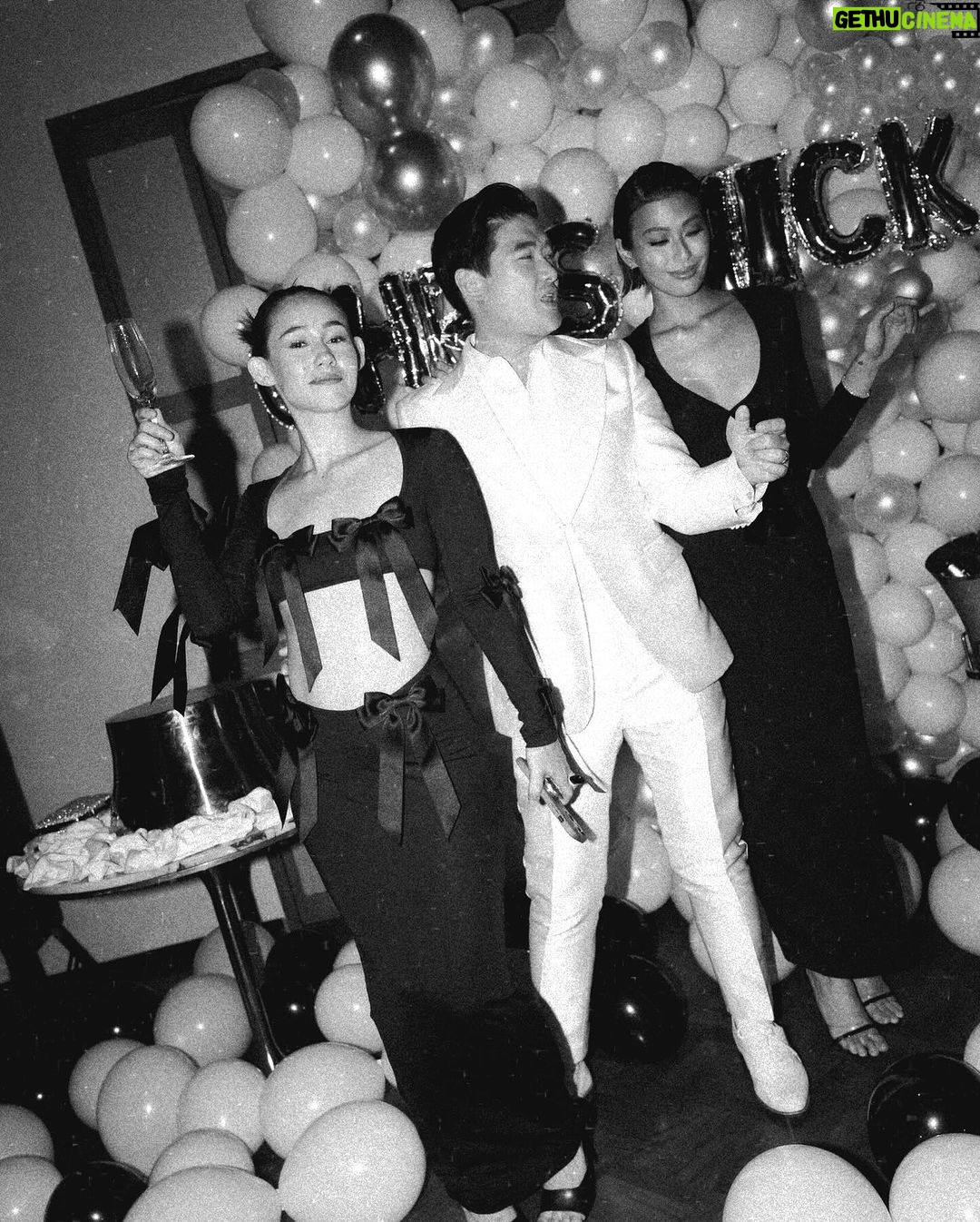 Michelle Dee Instagram - In true @itschrisnick fashion. Hbd, my love! 🥂