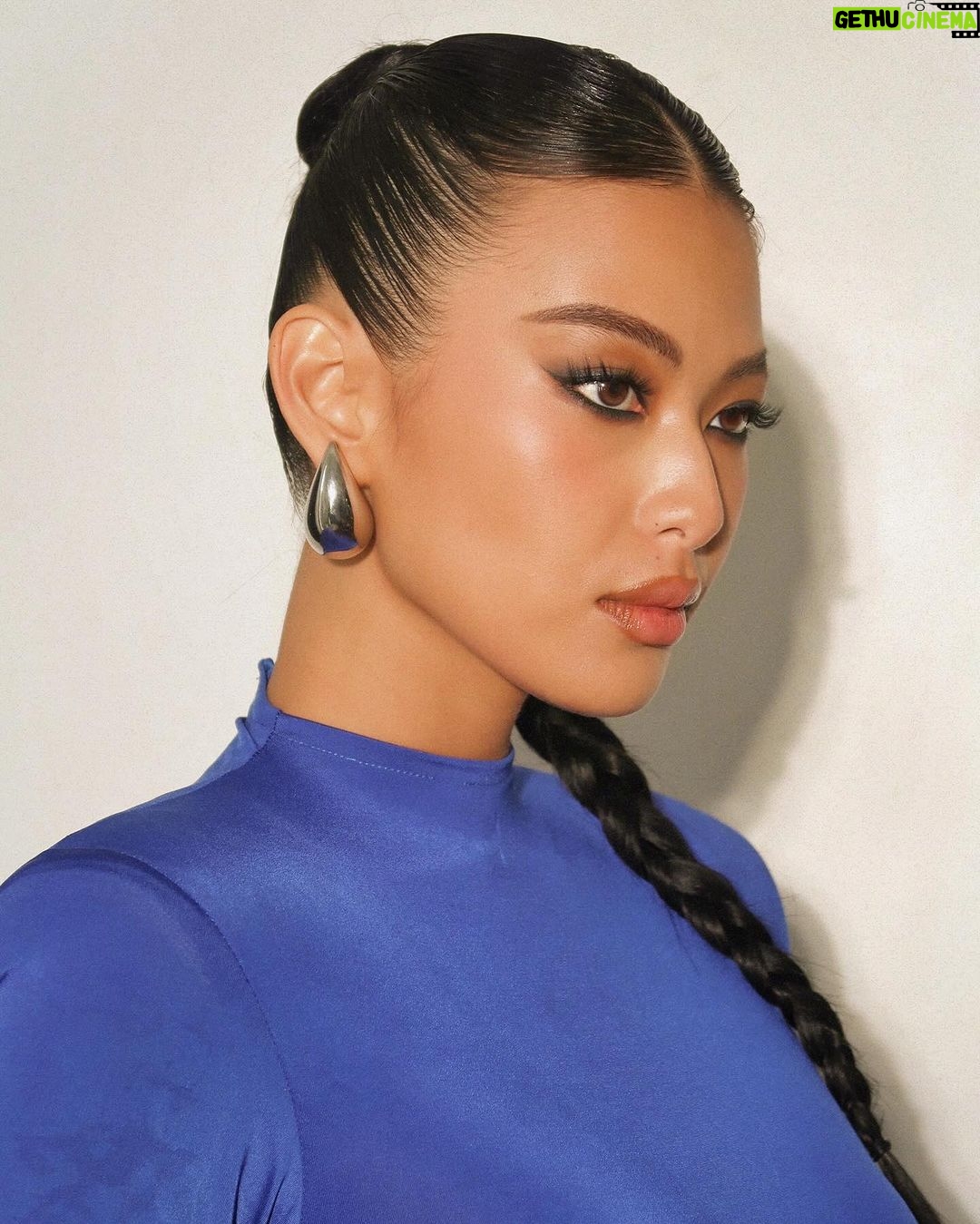 Michelle Dee Instagram - Happy to be back in La Union!! Definitely looking forward for tonight’s main event! ✨🪐 See you at the #MutyaTiLaUnion #MLU2024 ? Wearing @justbonita8 @bonitapenaranda Face @davequiambao_ Hair @nellyseboy 📸 @motions_by_isaac #ootDEE La Union, Philippines