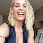 Michelle Hunziker Instagram - Un bacio 💋 per una bella carica alla giornata!!!!!
