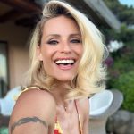 Michelle Hunziker Instagram – Summer Vibes…❤️ un bacio enorme da me!!!!