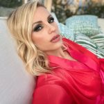 Michelle Hunziker Instagram - Back home… ❤️ Make up @laurabarenghi