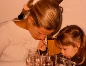 Michelle Hunziker Instagram - Il tuo primo compleanno da mamma❤️ 
TI AMO 

@therealauroragram