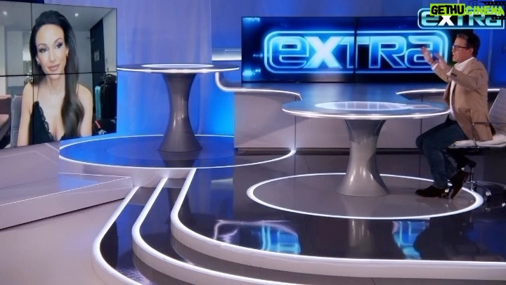 Michelle Keegan Instagram - Another surreal moment being on one of America’s biggest entertainment news shows @extratv chatting all things ‘Fool Me Once’ with the lovely @billybush 💙 Thank you for having me x