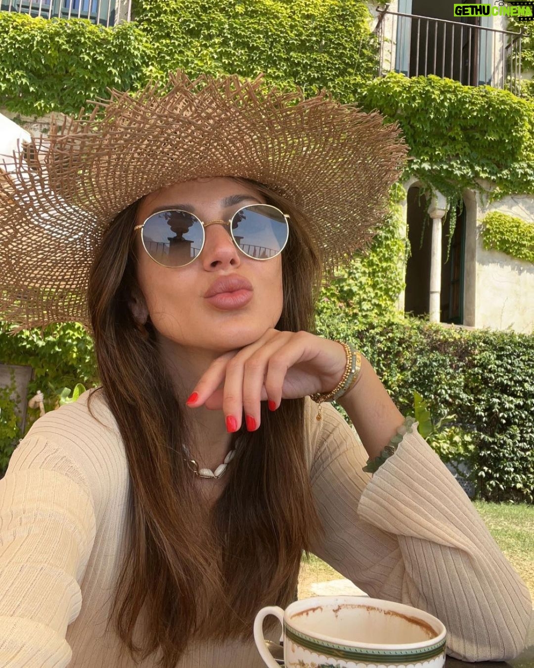 Michelle Keegan Instagram - Beautiful Ravello by day 🇮🇹🍋☀️ Ravello, Amalfi Coast, Italy