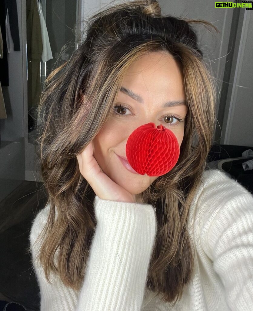 Michelle Keegan Instagram - #rednoseday has a brand new Red Nose that makes a really big difference! Support @comicrelief by ordering yours now at @amazonuk or on the Comic Relief shop and you can help change lives. Get yours now! ♥️