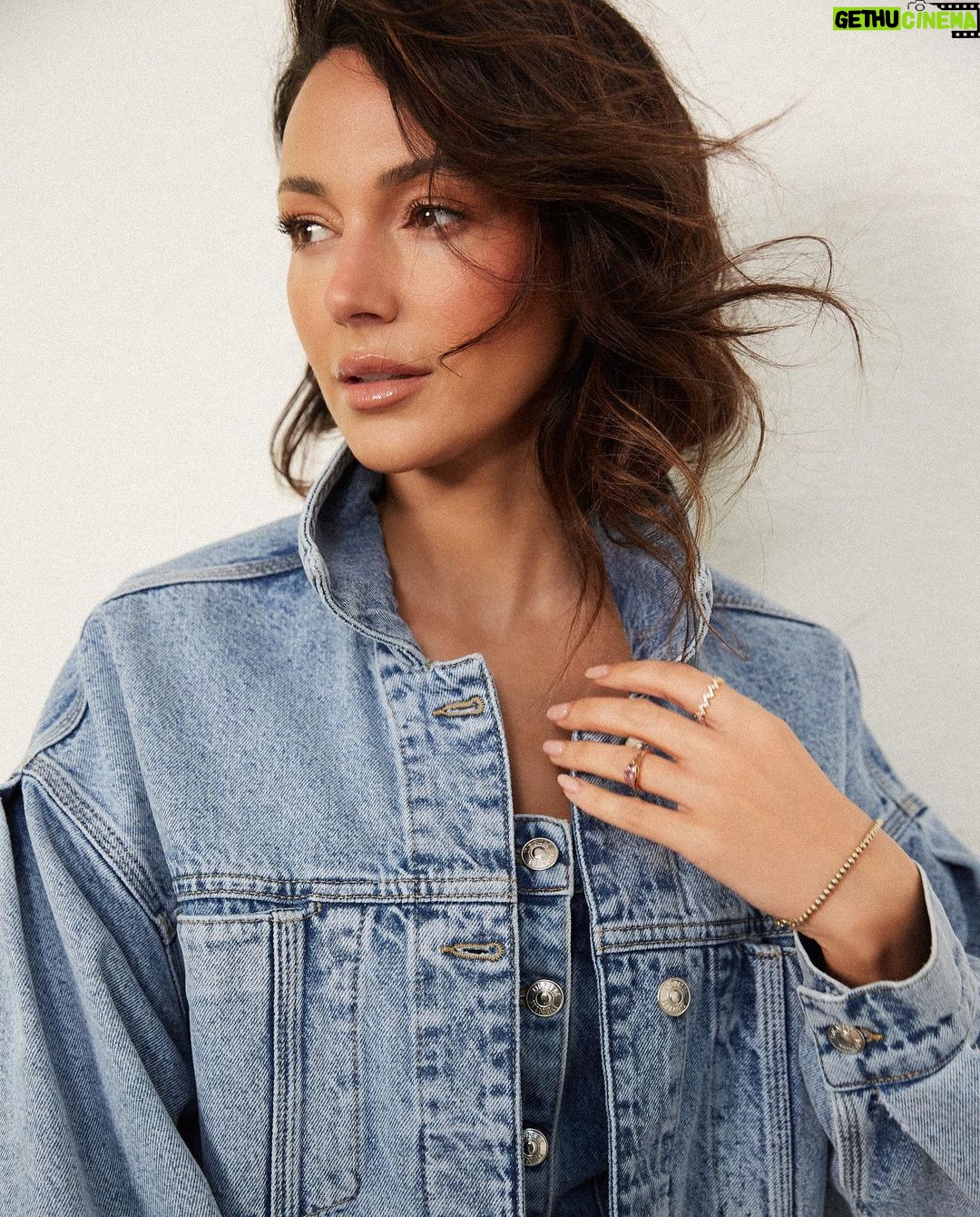 Michelle Keegan Instagram - Ready and waiting patiently for spring..πΌπ New in & better than ever @veryuk β¨#ad