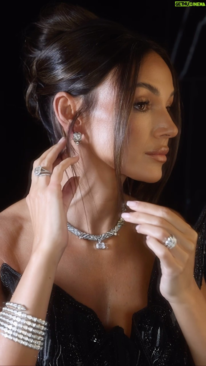 Michelle Keegan Instagram - Magical night with @bulgari 🪄✨💎