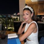 Michelle Keegan Instagram - Sit me outside when I don’t need a jacket & I’ll be happy 😊🌌 Atlantis The Royal