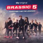 Michelle Keegan Instagram - Together they’re legends ♾️🙌🏽♥️ New season of Brassic coming soon. 28th September @skytv #brassic