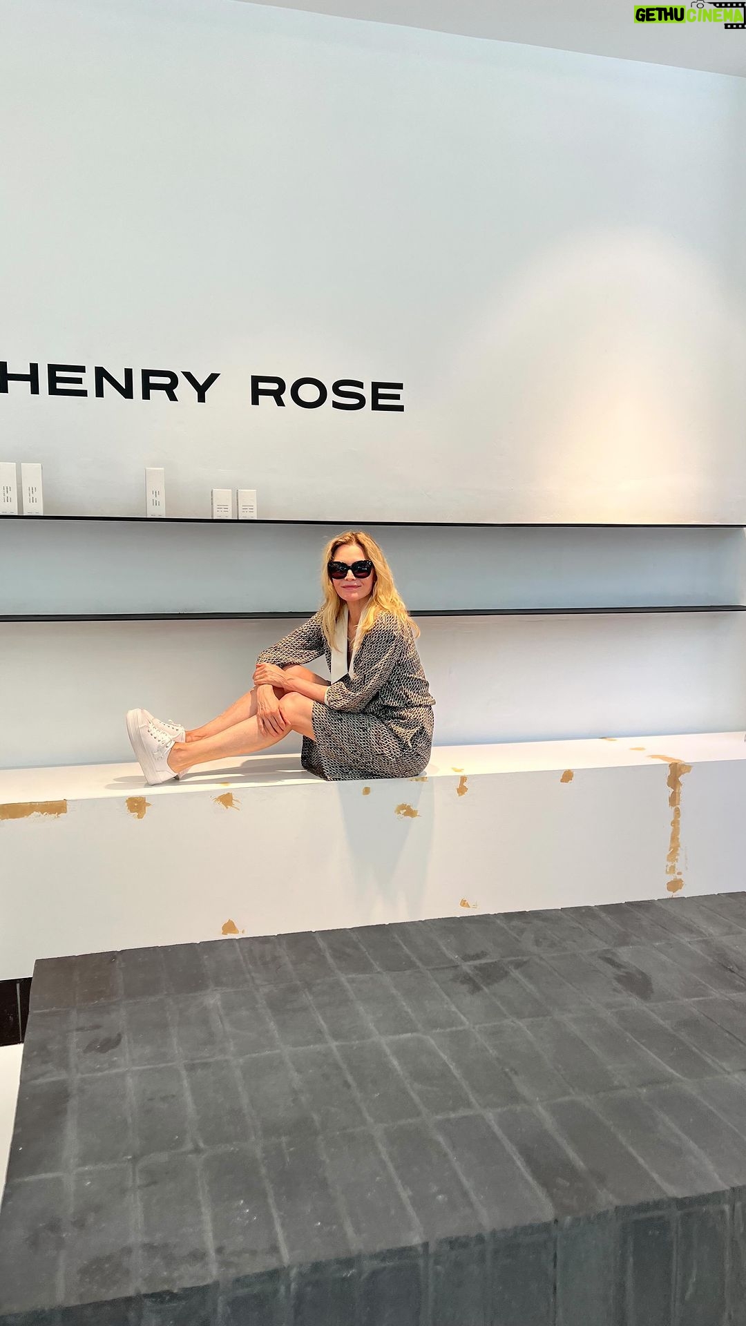 Michelle Pfeiffer Instagram - We did it! A small but mighty team made this all happen. šŖā¤ļø Stop by the @henryrose pop up at @platform_la this week. Huge thanks to our interior designer @lynseygreive for bringing our vision to life! š