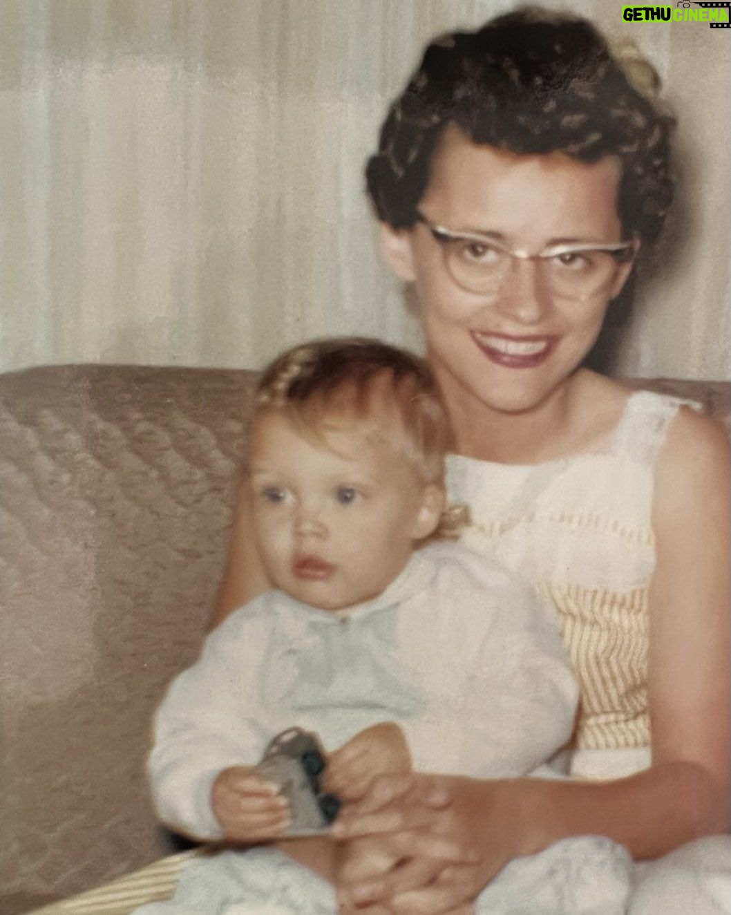 Michelle Pfeiffer Instagram - Donna Jean Pfeiffer. Today is her birthday. You left us so long ago and how is it possible that I miss you more with each new year that passes? That’s the way love is❣️RIP mom.