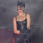 Michelle Pfeiffer Instagram - Looks like some 🐈‍⬛ is having a big year… you all look fantastic. Happy #Halloween, everyone ! 😻🎃
