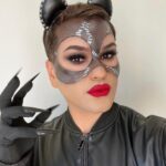 Michelle Pfeiffer Instagram - Looks like some 🐈‍⬛ is having a big year… you all look fantastic. Happy #Halloween, everyone ! 😻🎃