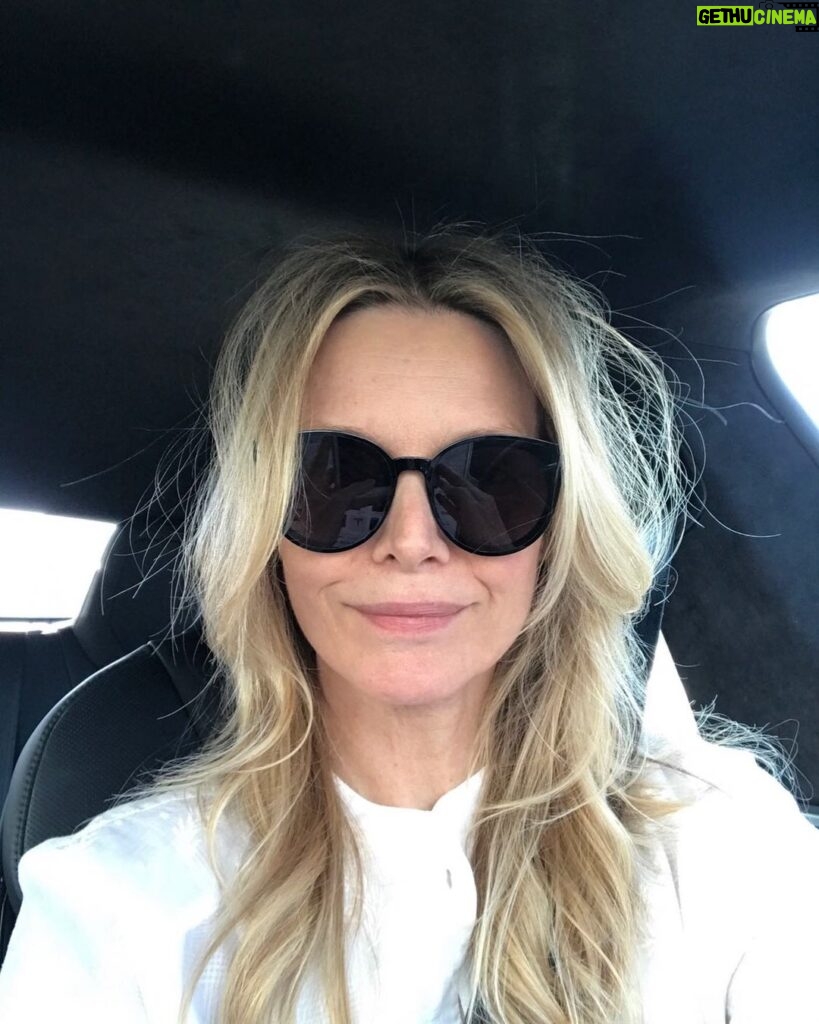 Michelle Pfeiffer Instagram - Sunday mood