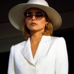 Michelle Pfeiffer Instagram – Let’s do this, Monday.
(I bought these sunglasses at a drugstore. True story. 😎)