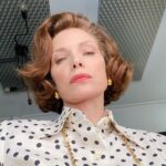 Michelle Pfeiffer Instagram - Finding Betty. Thank you @valli.oreilly for your glorious makeup (and 4:00 AM coffee & giggles 🤗). @jaimeleigh.hair for your calming presence and meticulous artistry, styling Betty’s most perfect wigs by @robpickens. I cannot emphasize enough how much I relied on you. On your stamina. Your research and masterful, watchful eyes. Knowing when to come in and make something perfect and when it’s best not to interrupt the flow. It’s a gift. You are my scaffolding and I am so grateful. 🙏🏼❤️ @thefirstlady_sho #thefirstlady