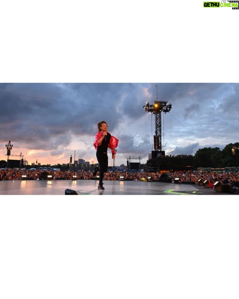 Mick Jagger Instagram - Hyde Park was so much fun last night, can’t wait to do it all again next weekend! Hyde Park, London