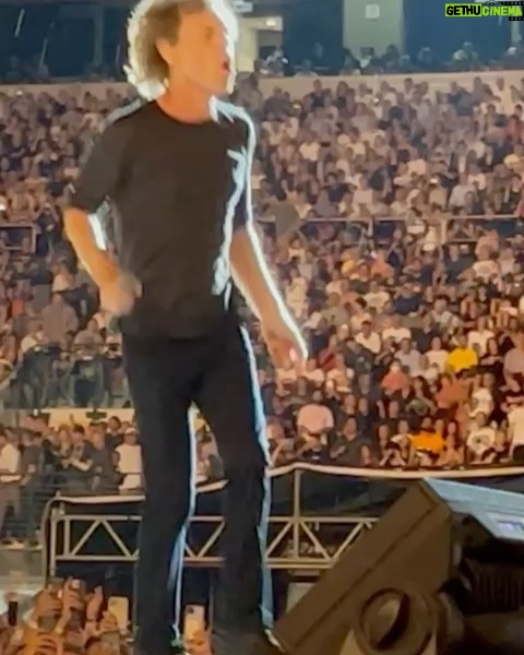 Mick Jagger Instagram - Thank you Milan, you were such a fun audience! Next stop London! Milano Stadio San Siro