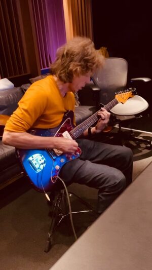 Mick Jagger Instagram - Hope everyone is doing well, I’ve been keeping busy in the studio! 😊